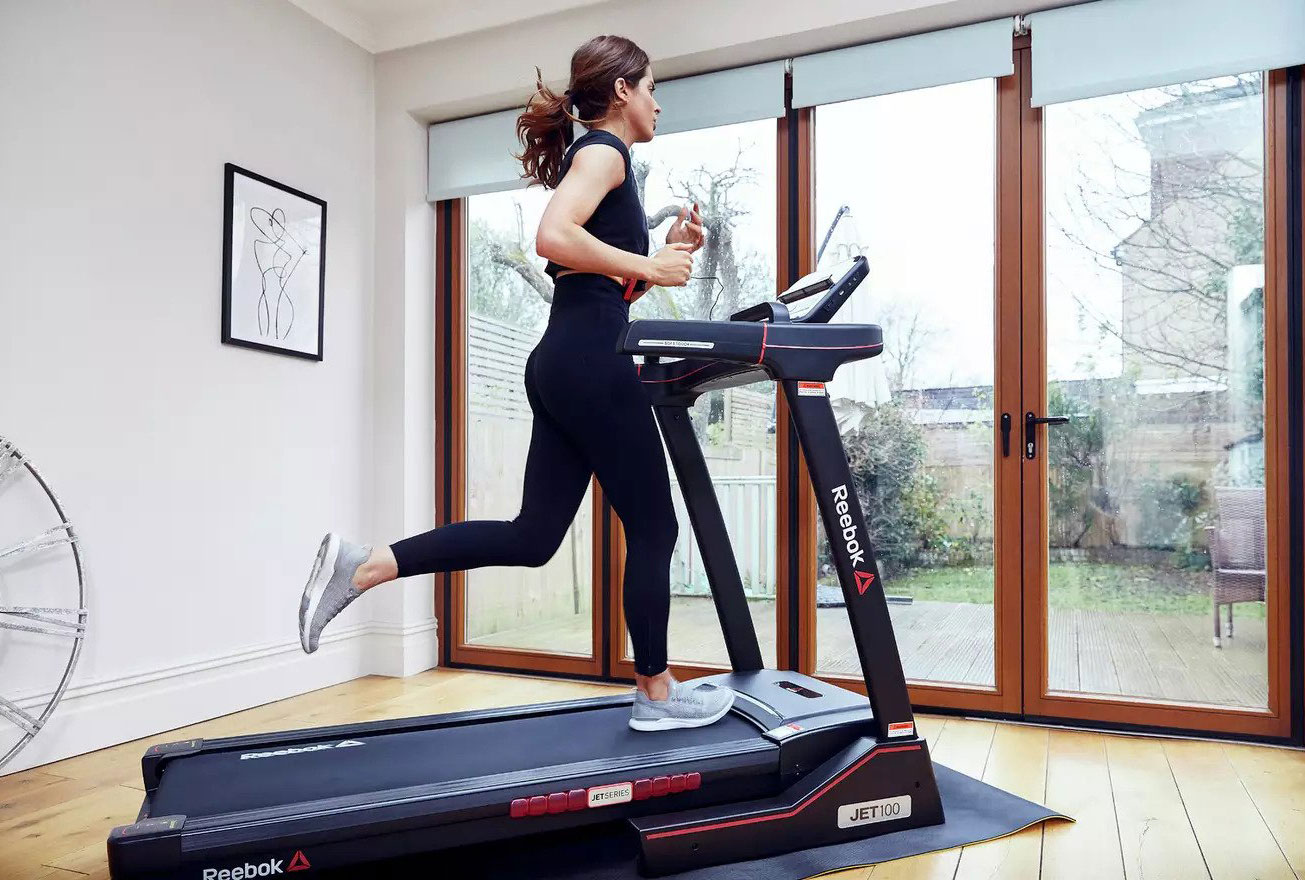 Reebok Jet 100 Series Treadmill Buying Guide