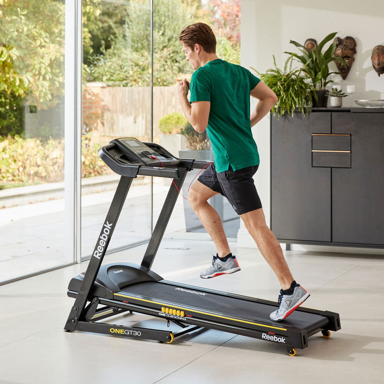 Reebok One GT30 Treadmill runing